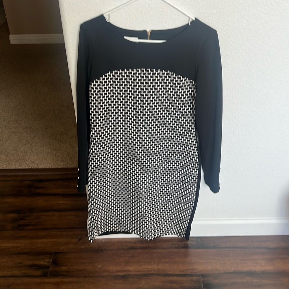 Beautiful long sleeve Donna Morgan dress
